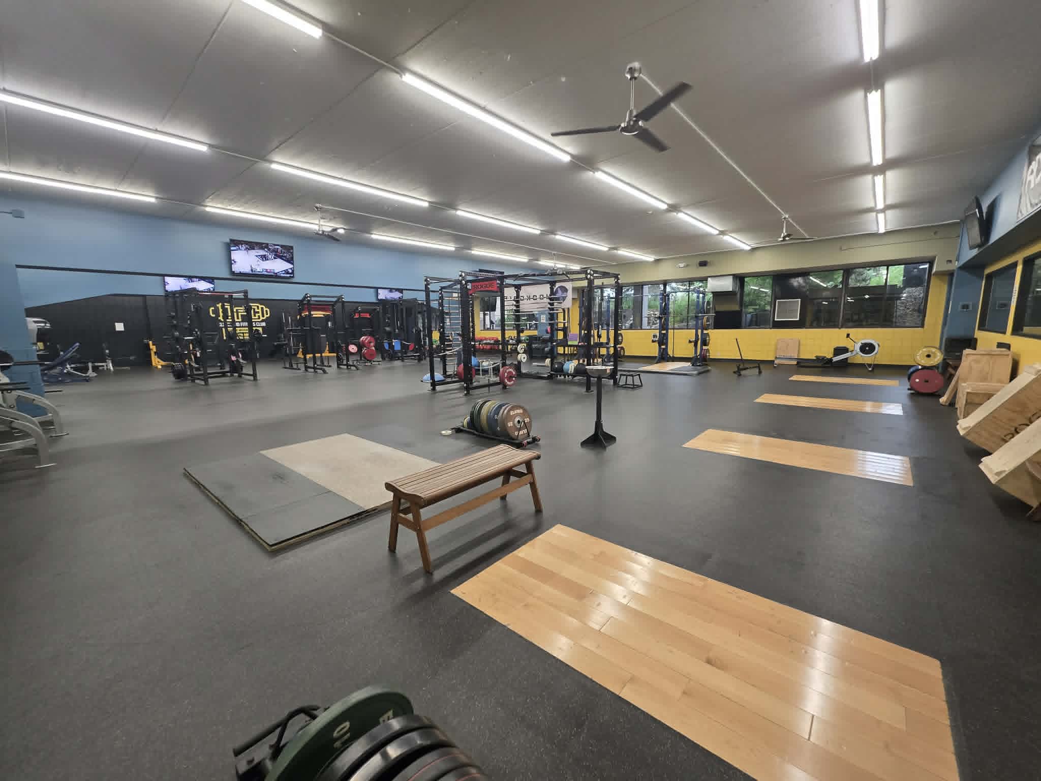 Cleveland Fitness Club gym interior showcasing the welcoming community fitness environment and modern equipment